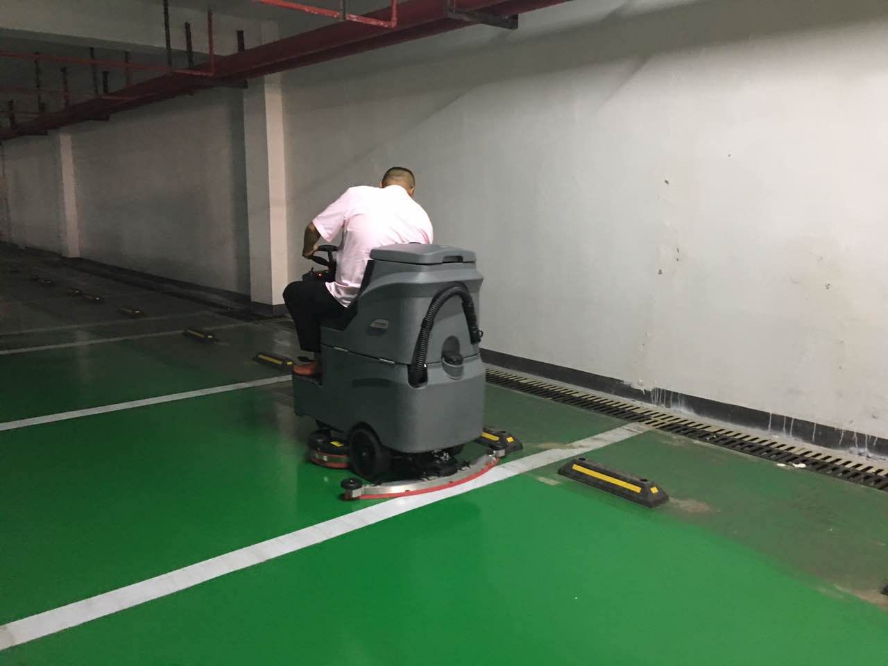 擦地機應(yīng)該如何選擇，哪款好？