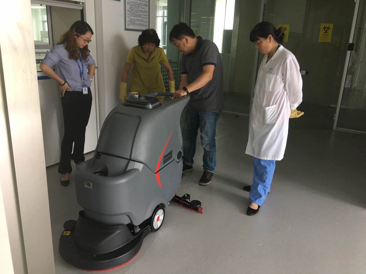 工廠(chǎng)擦地機(jī)的擦地效果怎么樣？